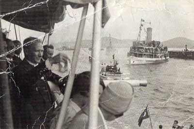 FenerbahceOrg_AtaturkFB_11_1927_Karsilama.jpg FenerbahceOrg_AtaturkFB_11_1927_Karsilama.jpg